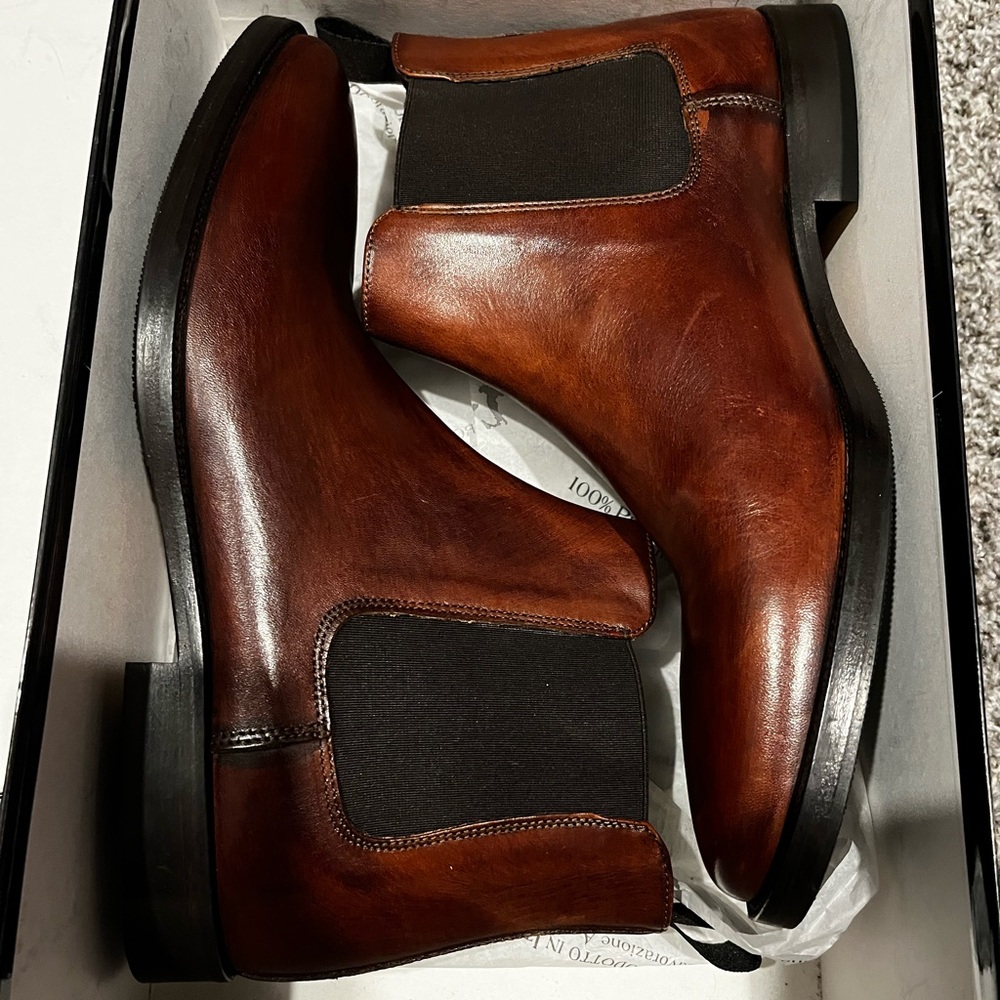 GK Mayer Handcrafted
Vitello material, brandy color, European 41, US size 8M